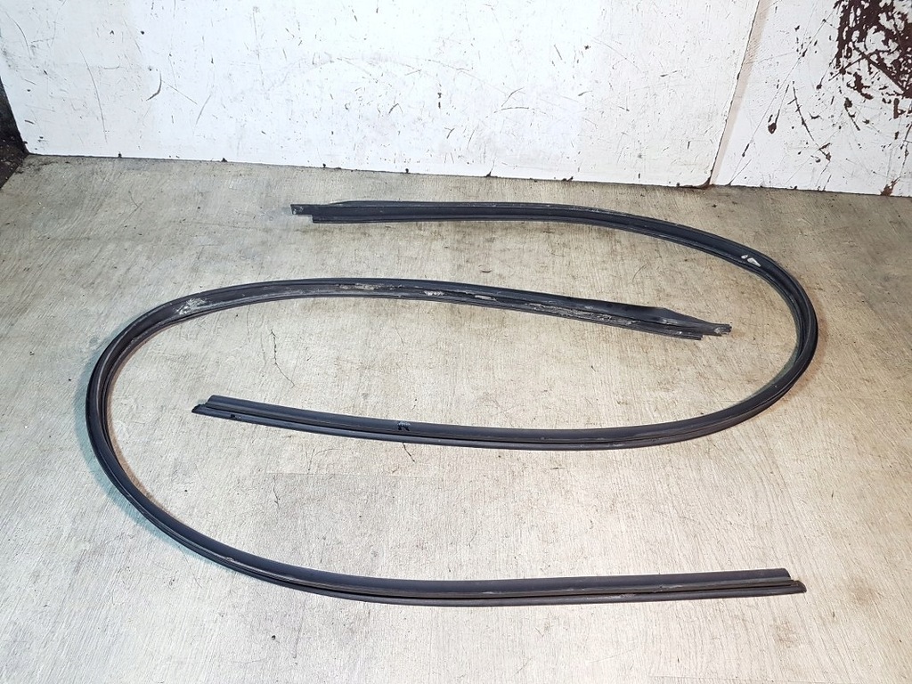 фото №1, Уплотнители кровельные kpl 3d peugeot 306 lift