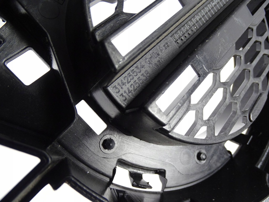 фото №9, Решітка радіатора volvo xc60 xc-60 ii r-design каркас рамка 31425534 31425538