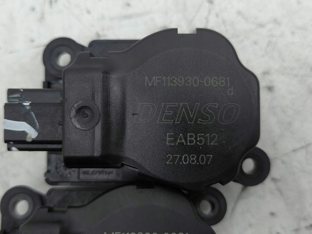 фото №10, Land rover range rover sport l320 моторчик кришка обдув 2006 mf1139300681d