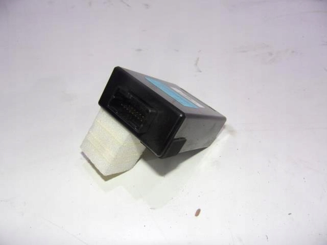 фото №1, 95210-a4100 модуль блок керування ременів kia carens iv