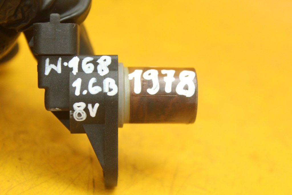 Датчик положение вала распределительного вала mercedes w168 a klasa 1.6 b 8v 0031539728 Киев