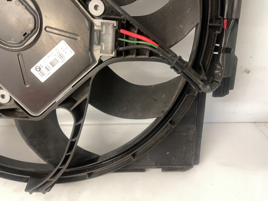Вентилятор радиатора корпус bmw f20 lci f30 b38 8641964 8641947 Оригинал