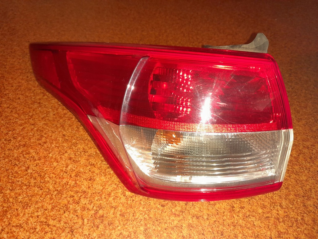 фото №1, L левая лампа задняя ford kuga ii 2 cv4413405ag eur