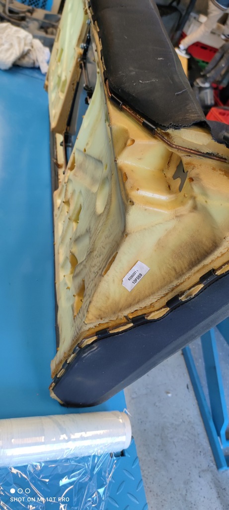 фото №7, Mercedes w211 спинка задняя sedan кожаный