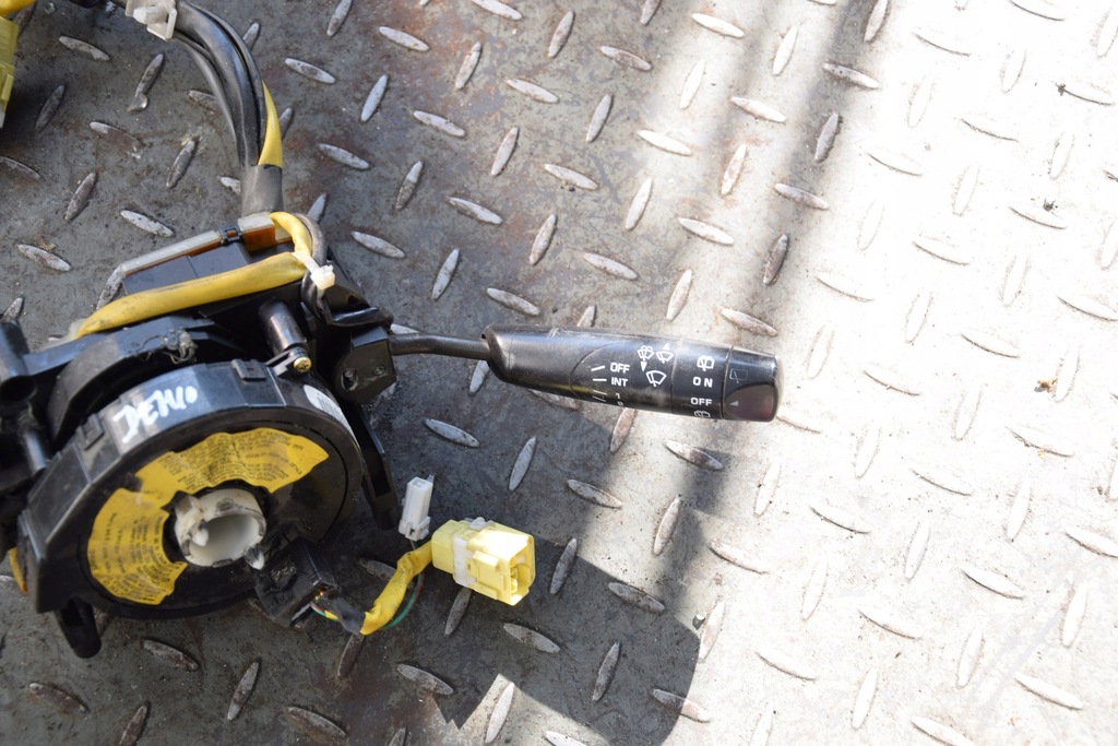 фото №2, Перемикач комбінований mazda demio i 96-99