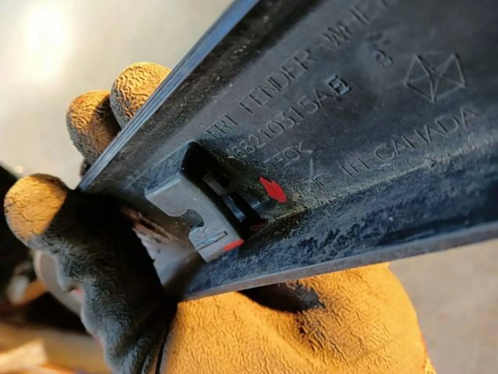 фото №11, M20 jeep cherokee молдинг крила ліва перед 68210315ae