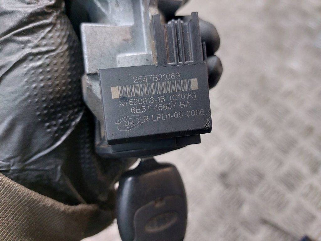 фото №9, Набір стартовий ford mondeo mk4 1.8 tdci 7g91-12a650-ye 6m2t-10849-gn