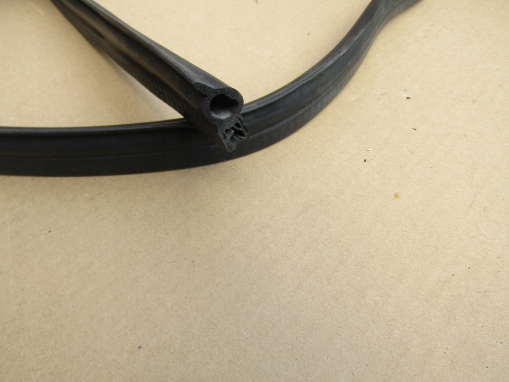 фото №7, 4 mercedes w211 прокладка гумовий жабо