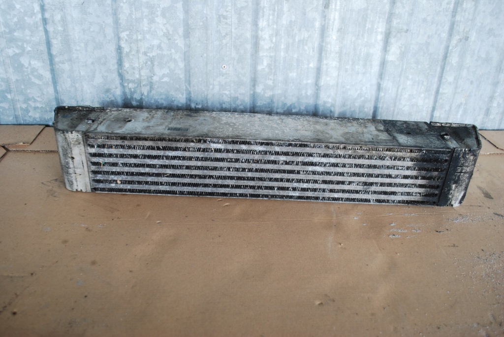 Интеркулер bmw e60 3.0d 7795823 Недорого