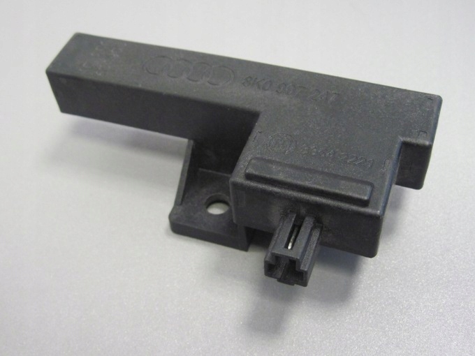 фото №10, Модуль антенна kessy keyless audi 8k0907247