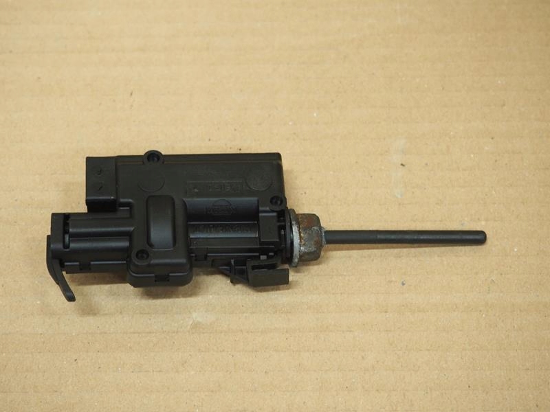 фото №2, Привод крышка топлива renault megane iii talisman