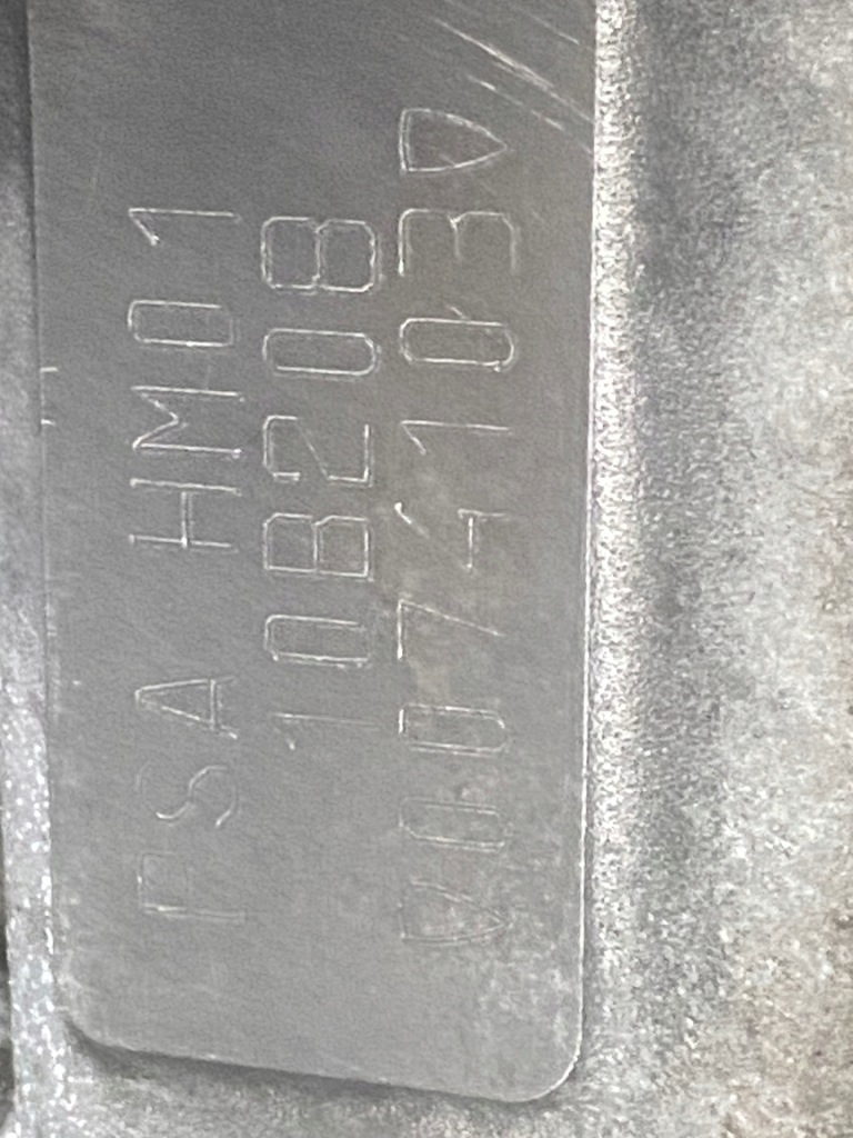 Двигатель citroen c3 2 peugeot 208 1,2 vti hm01 10b208 комплектный с Разборки