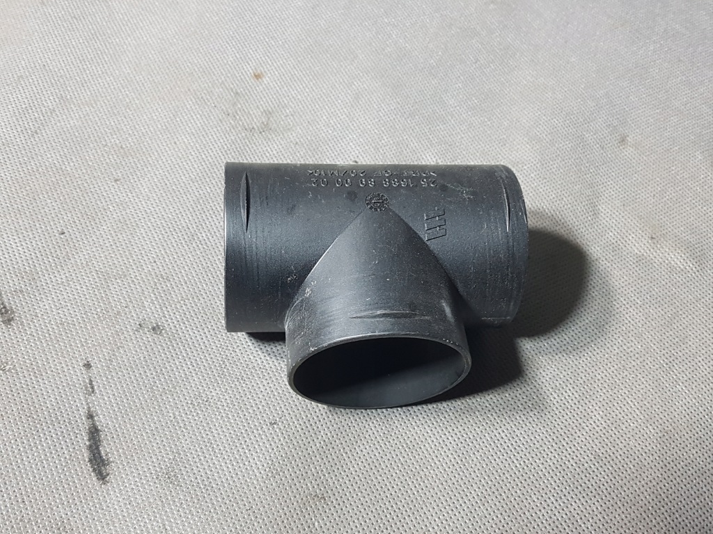 Купити Trójnnik з'єднувач rur канал webasta webasto daf 45 55 lf 251688890002