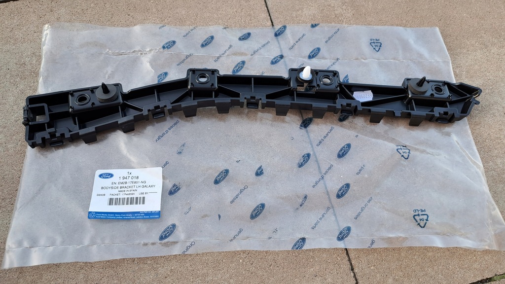 фото №4, Ford galaxy mk3 cd390 rear left бампер кронштейн 1947018 original