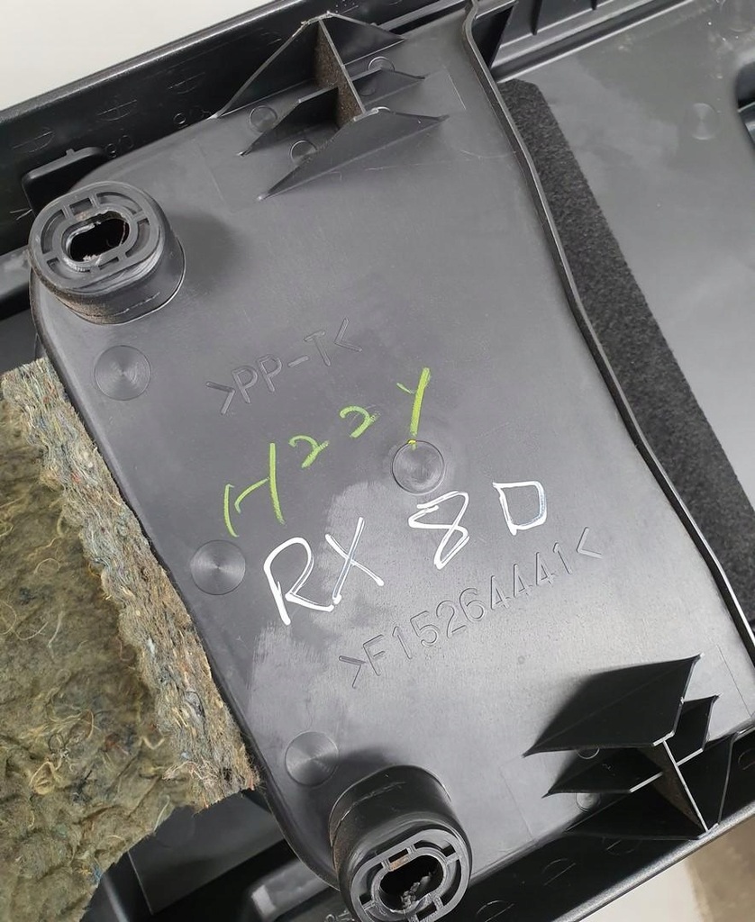 фото №13, Туннель средний подлокотник mazda rx-8 europa