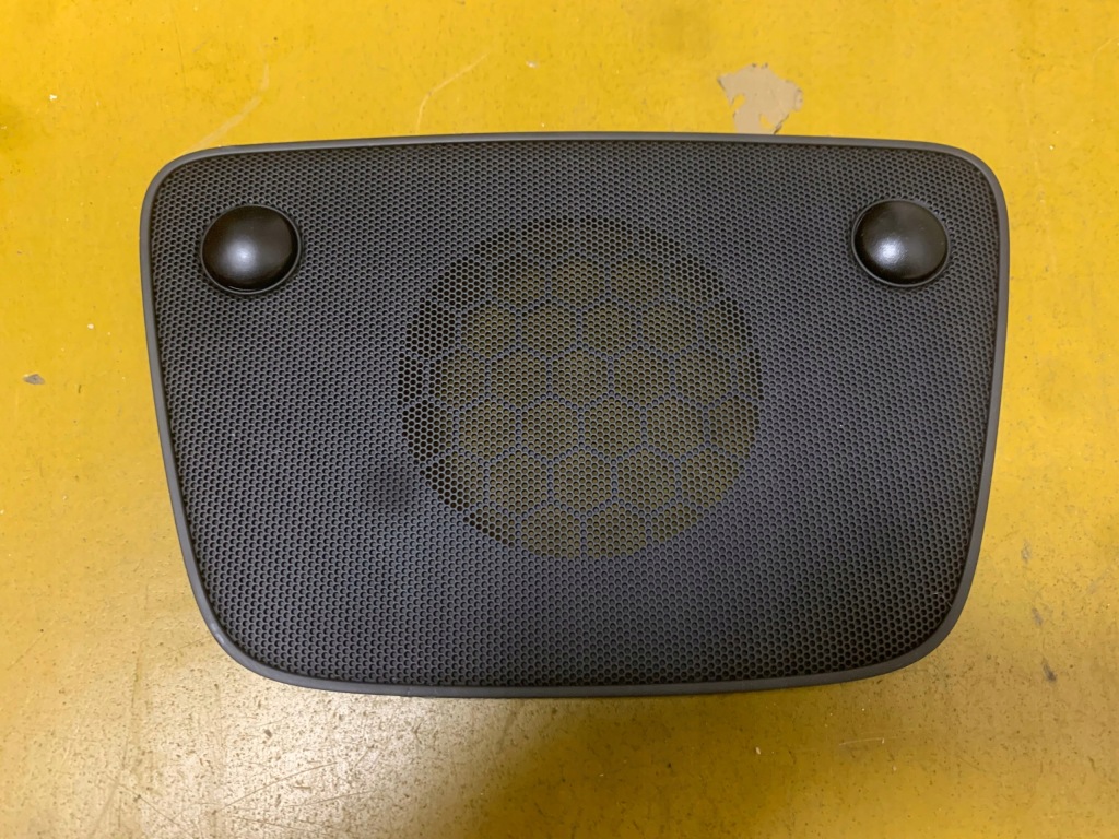 фото №1, Защита накладка динамика панели kia sorento iii 3