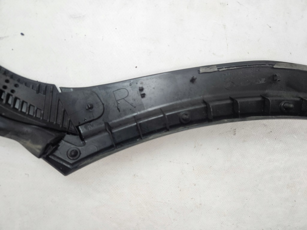 Lexus rx iv 4 2015 - 2022 молдинг прокладка двері задній правий 67857-48040 Оригінал