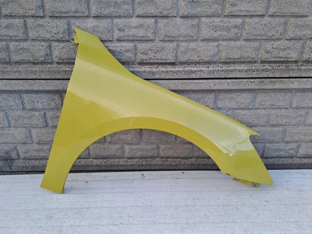 фото №1, Audi a3 8y 2020 - 2024 крила передній правий