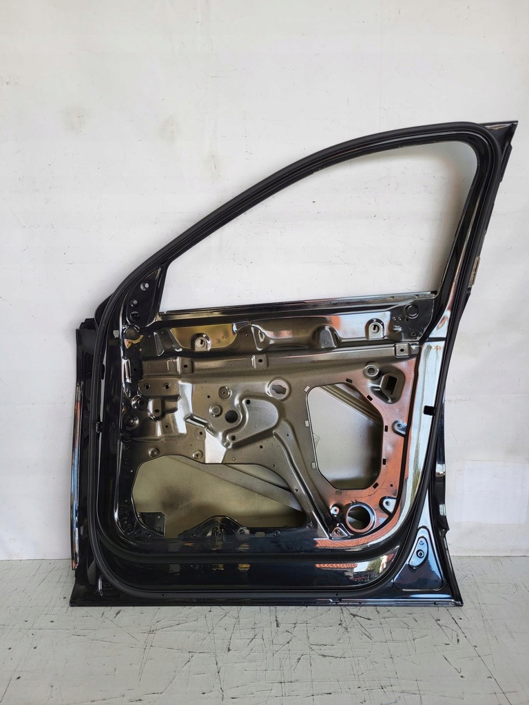 фото №8, Праве перед двері передні audi e-tron etron 4ke 18-