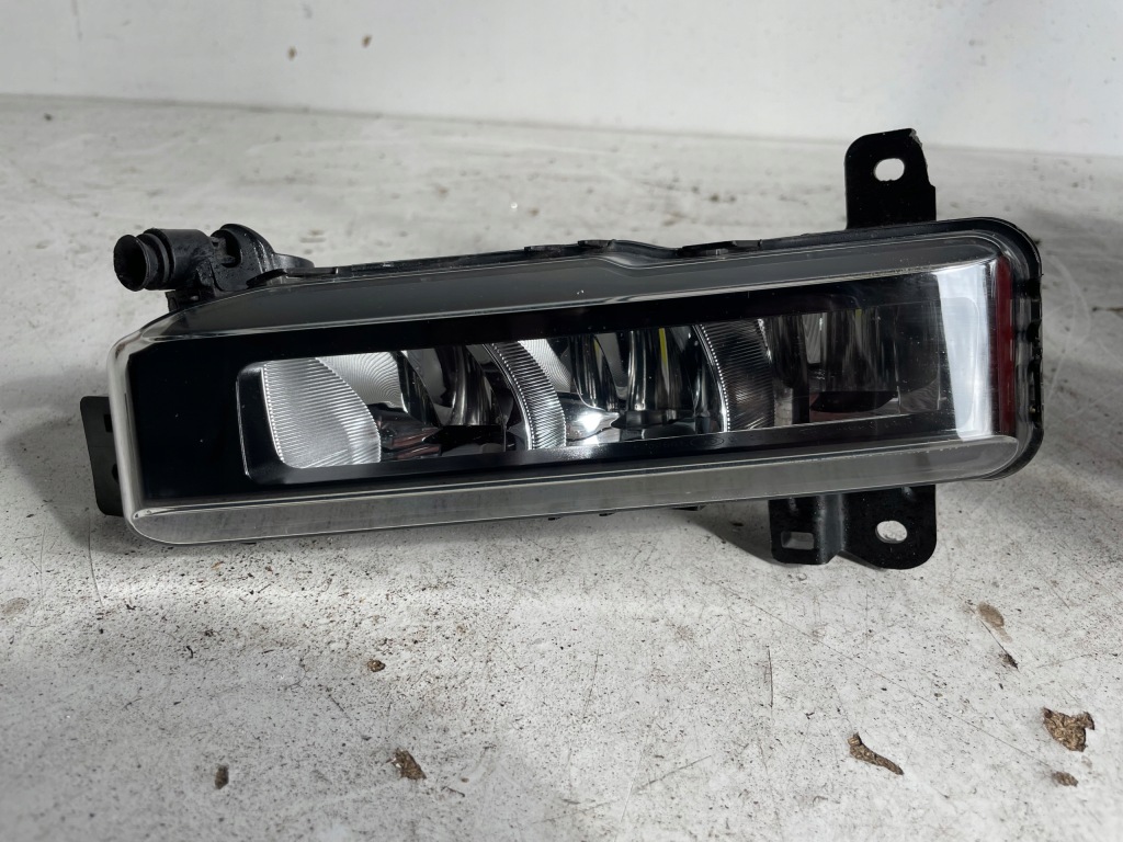 фото №1, Bmw 3 g20 g21 противотуманная фара drl правый 8089526