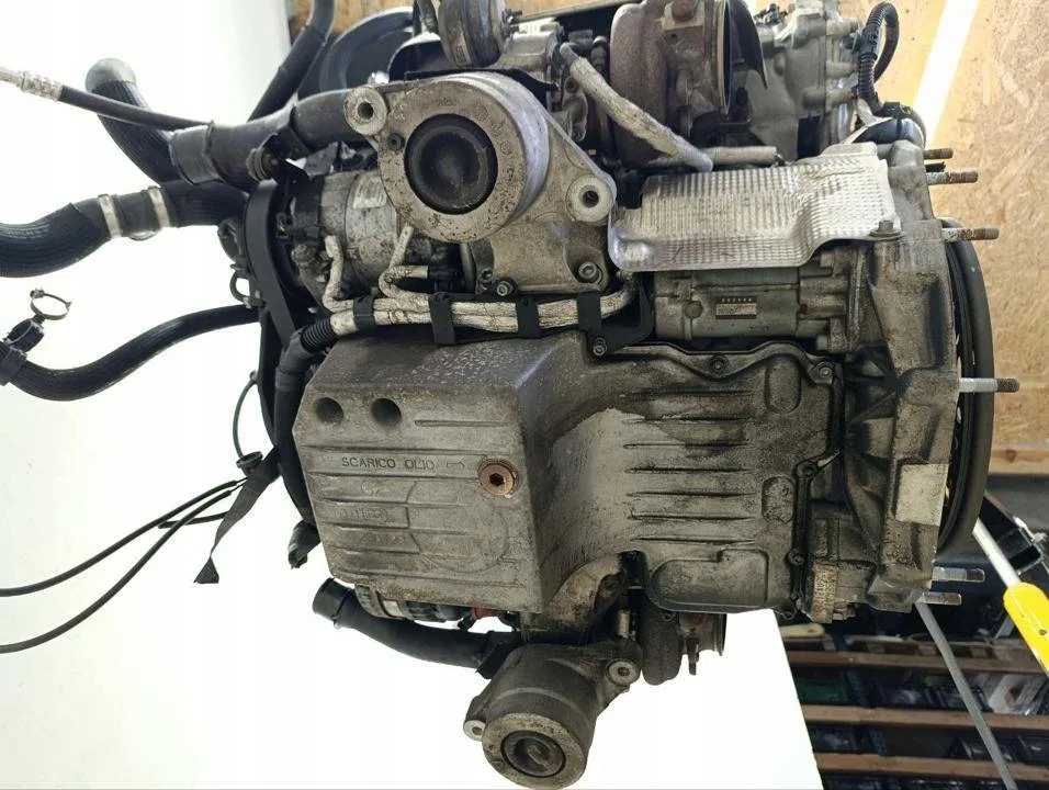 Двигун maserati quattroporte vi 212153 бензиновий 390kw 2014 Недорого