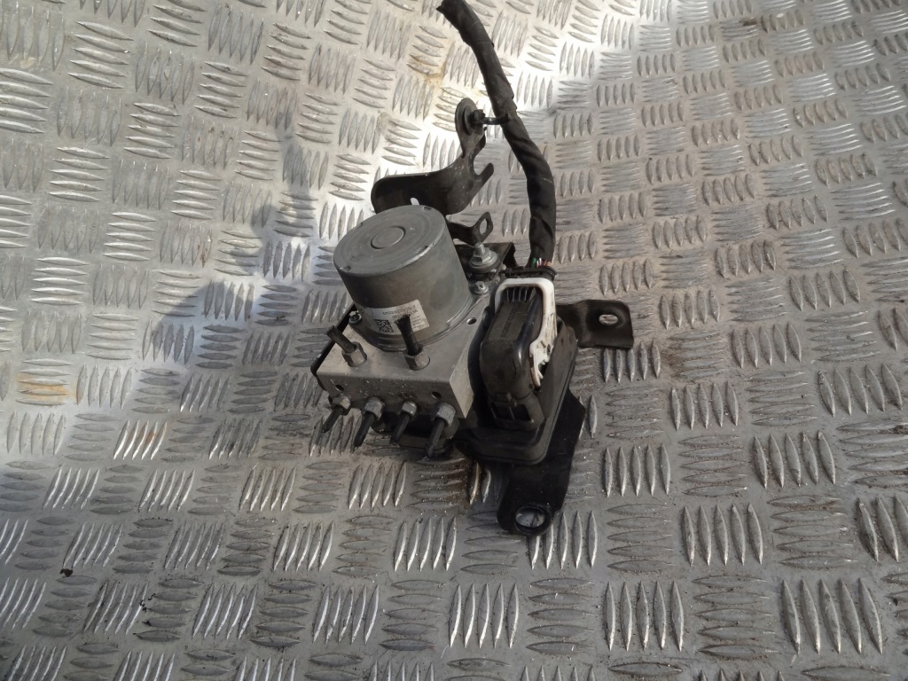 фото №1, Opel combo e 2019 1,5 blue hdi насос abs 9830315580 оригинал