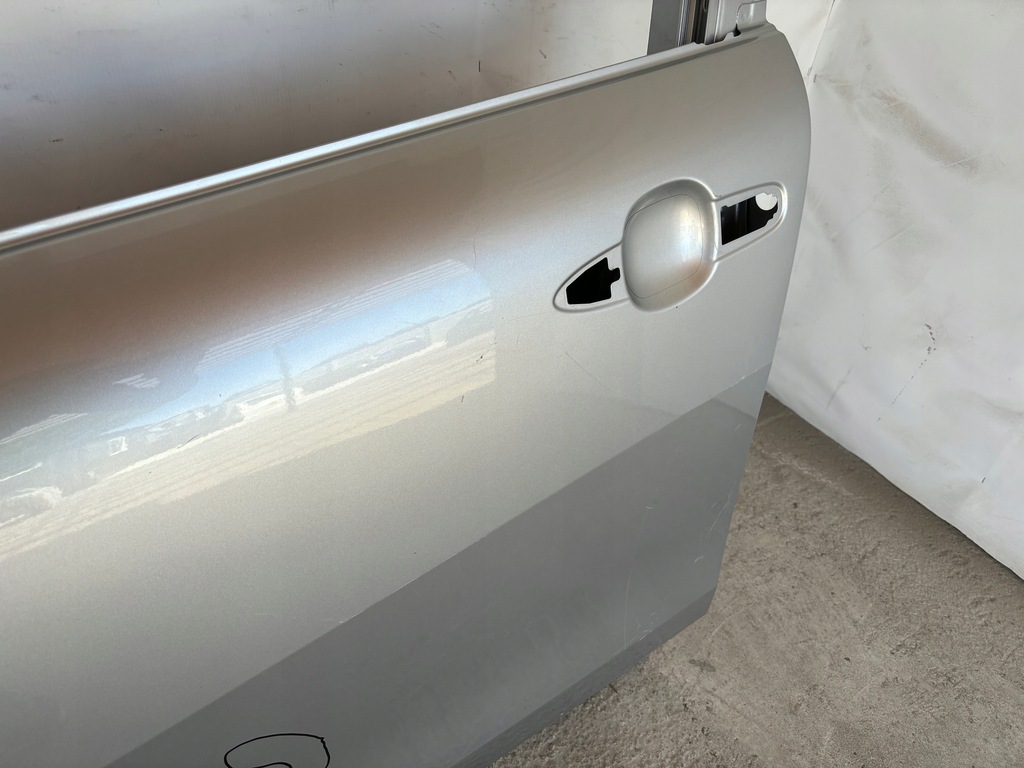 фото №7, Toyota corolla cross дверь перед левая передние