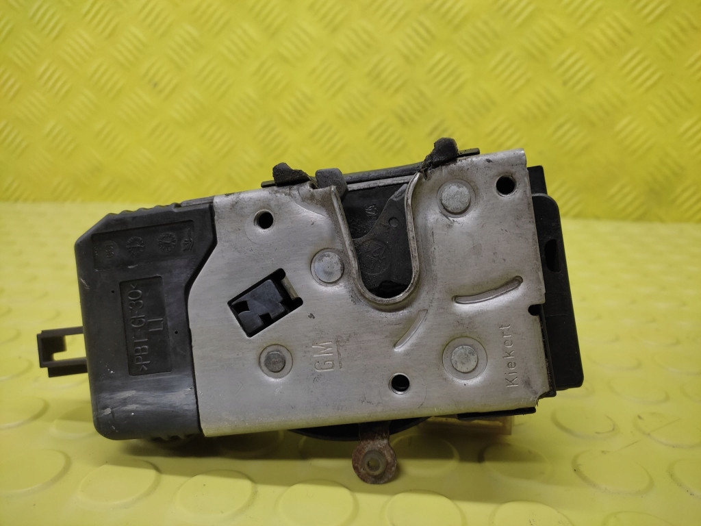 фото №5, Opel vectra c замок двері лівий перед 13201311