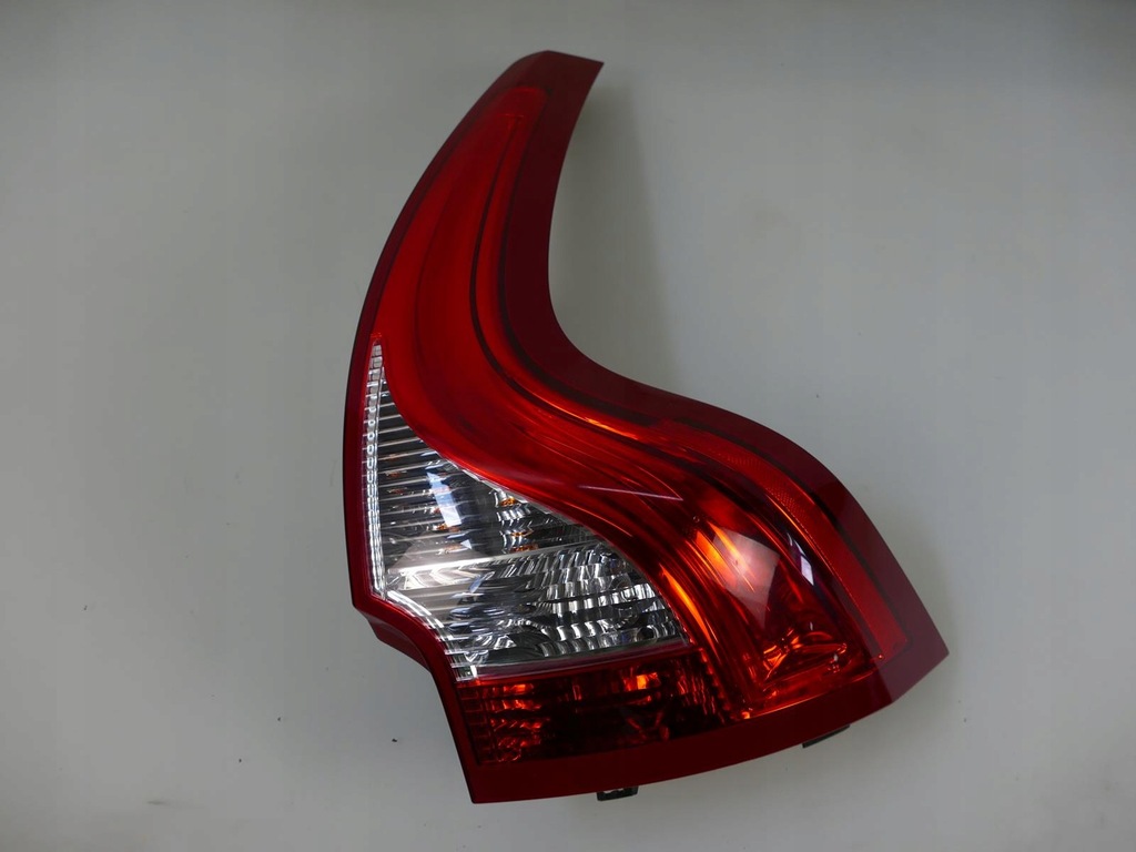 фото №1, Volvo xc60 i lift r-design лампа правый задняя правая задняя