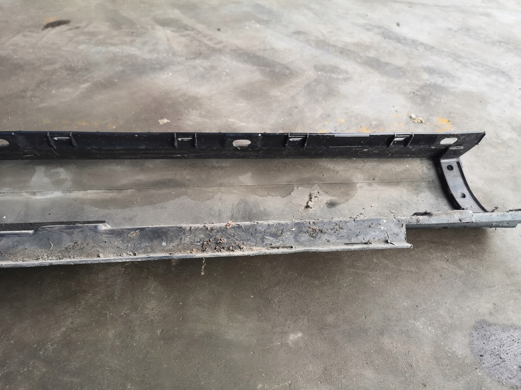 фото №15, Молдинг порог левая audi a4 b6 cabrio 8h0853859