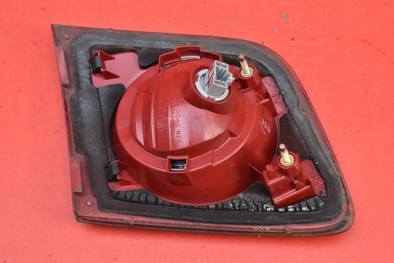 фото №6, Лампа правая задняя задняя p2775r mazda 3 1 i bk sedan 03-06