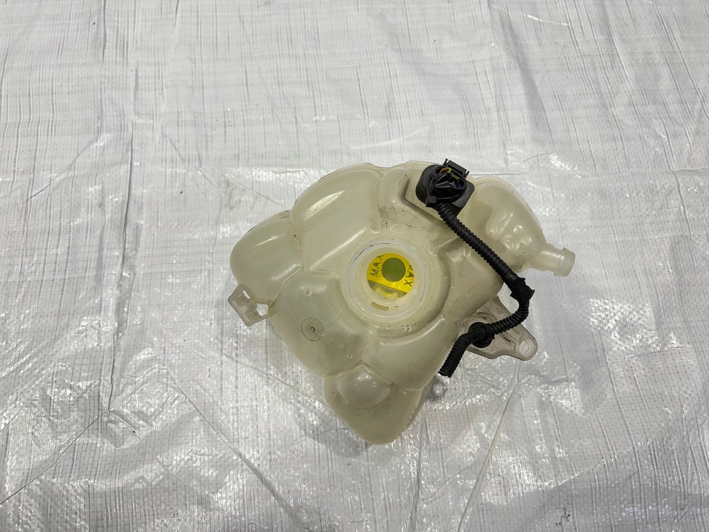 фото №1, Volvo xc60 ii b4 бачок расширительный