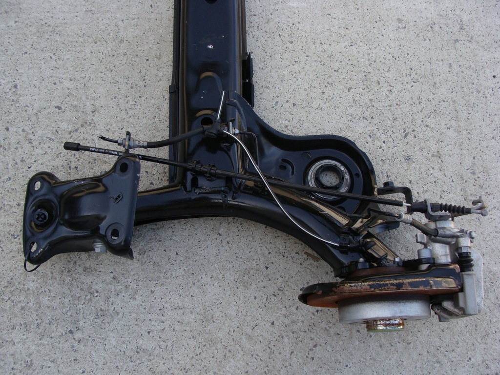 фото №4, Балка oś задняя vw taigo 2q0501053cd !!!