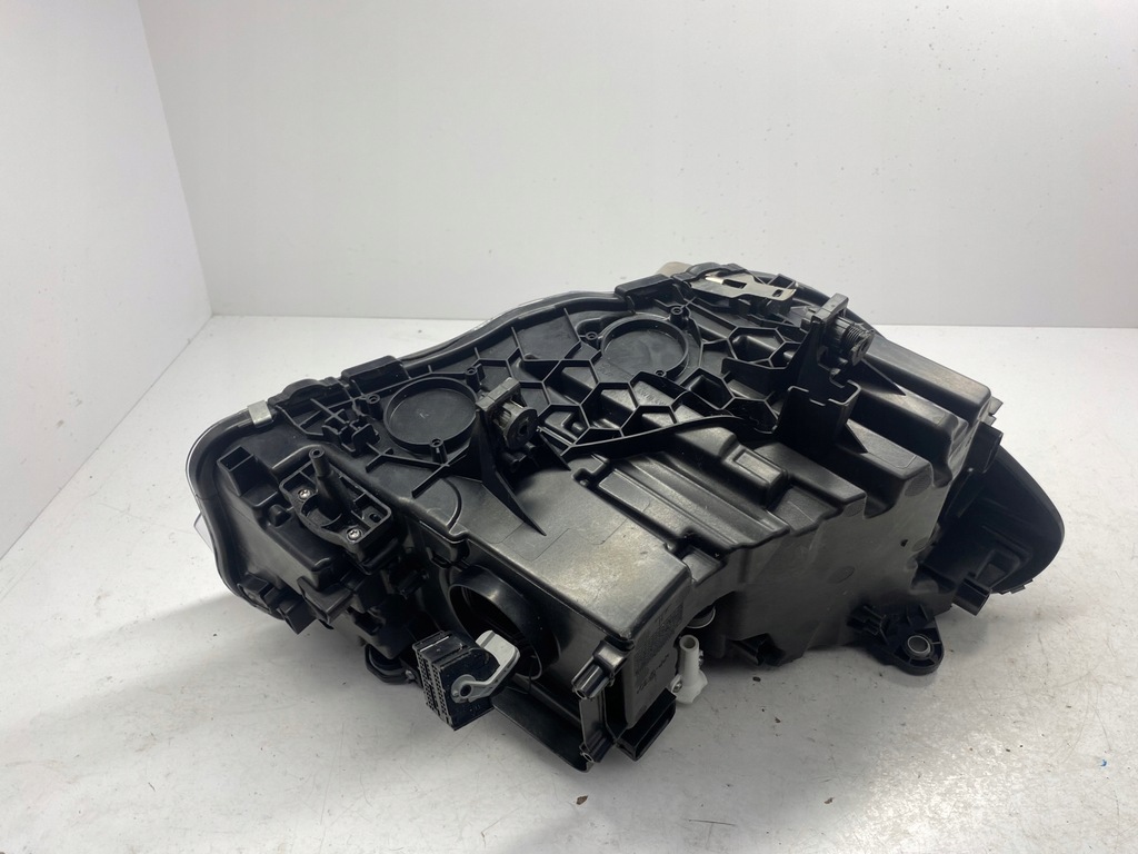 фото №15, Bmw x3 g01 лампа левая h7 8739641