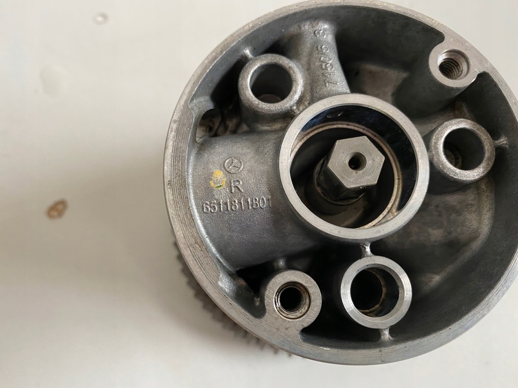 фото №5, Mercedes w205 2.2cdi насос масла