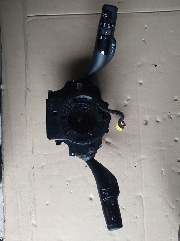 фото №1, Kia ev6 ev-6 переключатель комбинированный переключатели лента