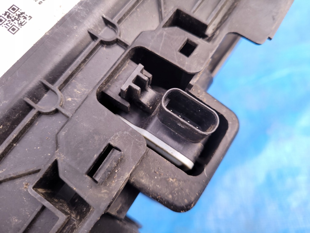 Bmw x3 g01 | жалюзі шторка кермо  повітря бампера рестайлінг  t350978 Ціна