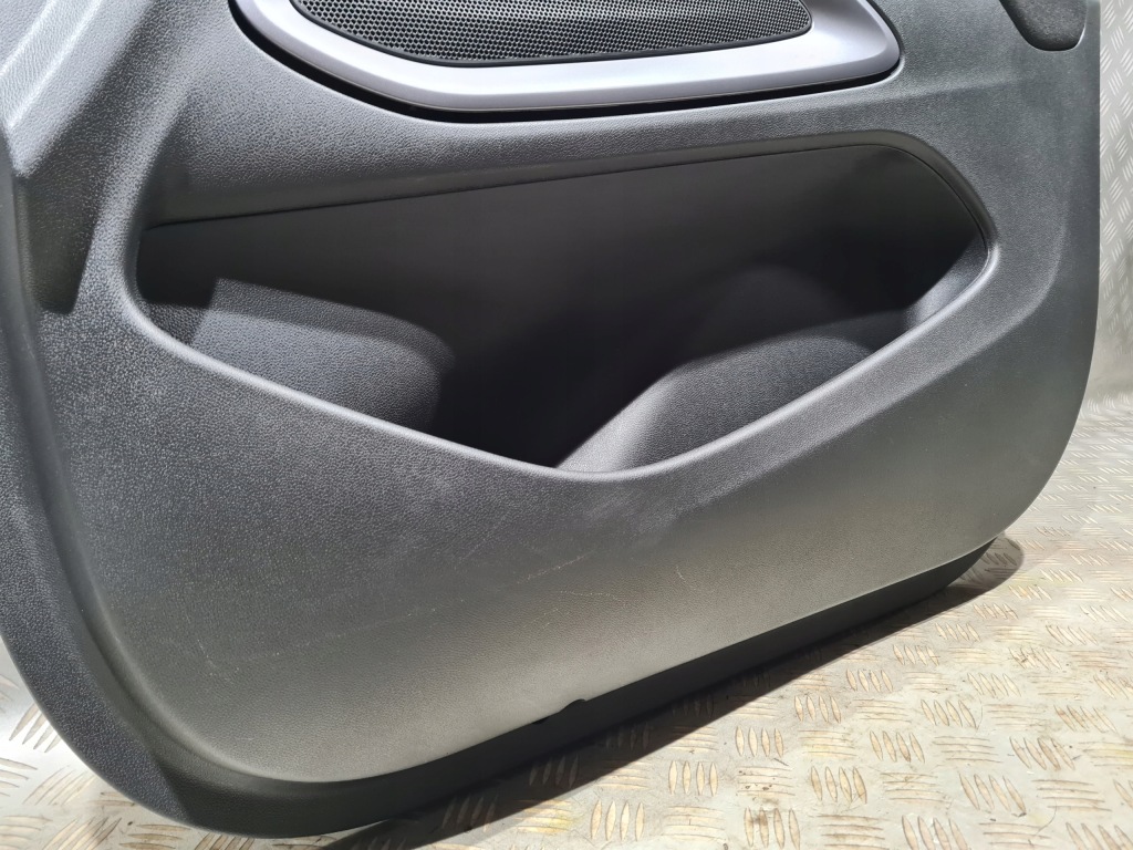 фото №4, Обшивка двері оббивка права перед opel crossland x europa