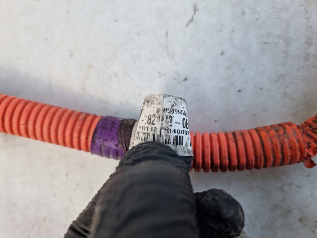 фото №6, Toyota sienna 2.5 hybrid xle шланг жгут аккумулятора 2021-