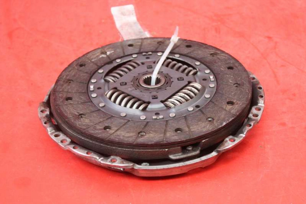 фото №7, Зчеплення диск притиск 3000950666 kia ceed 1 i 1.6 crdi 116 km 10-12