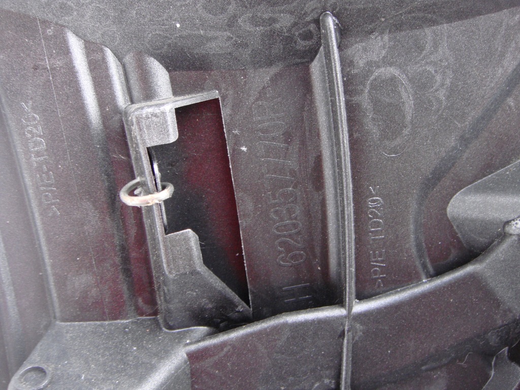 фото №9, Renault megane 3 iii 13- бампер перед передний 620220055r