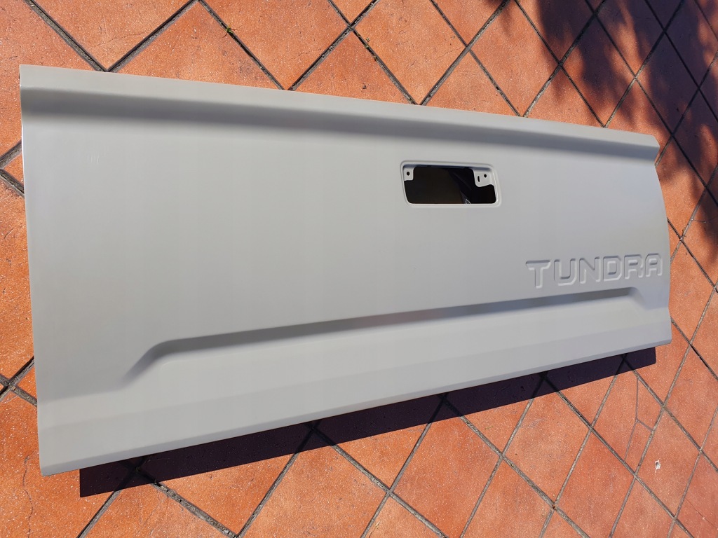 Toyota tundra 2014 - крышка багажника багажника в Украине