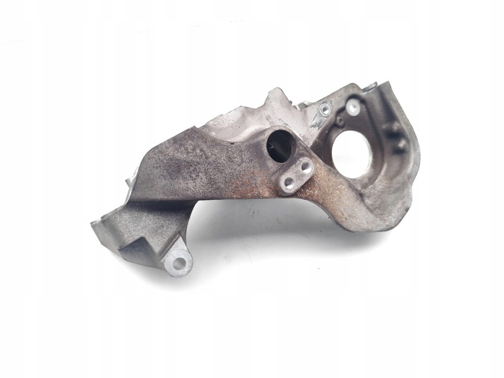 Volvo v40 кронштейн генератора d2 дизель 88kw 120 hp 31401103 2015 4/5dr Недорого