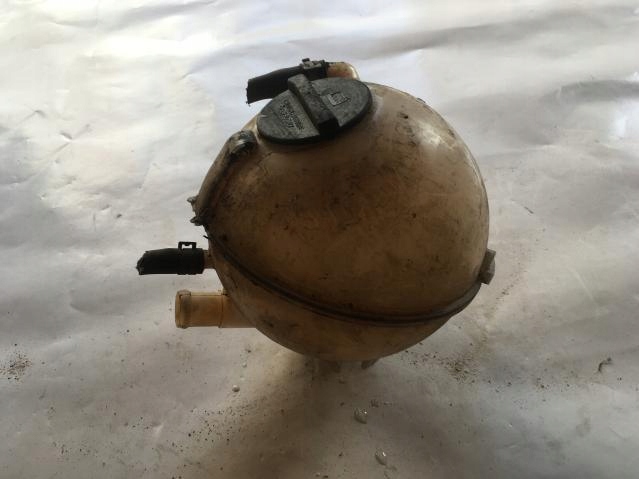 фото №1, Бак расширительный mercedes vito w638 96-03