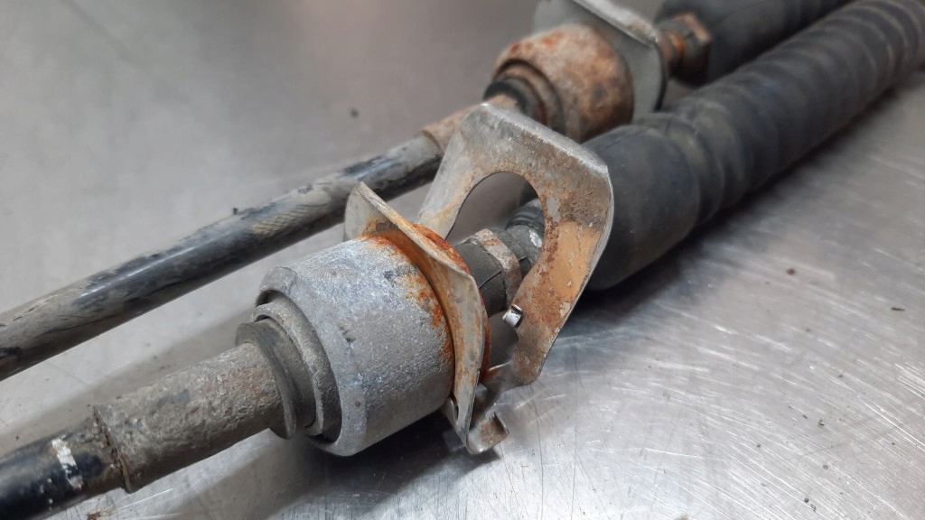 фото №6, Троси перемикання передач mitsubishi space star 1.9d 03r