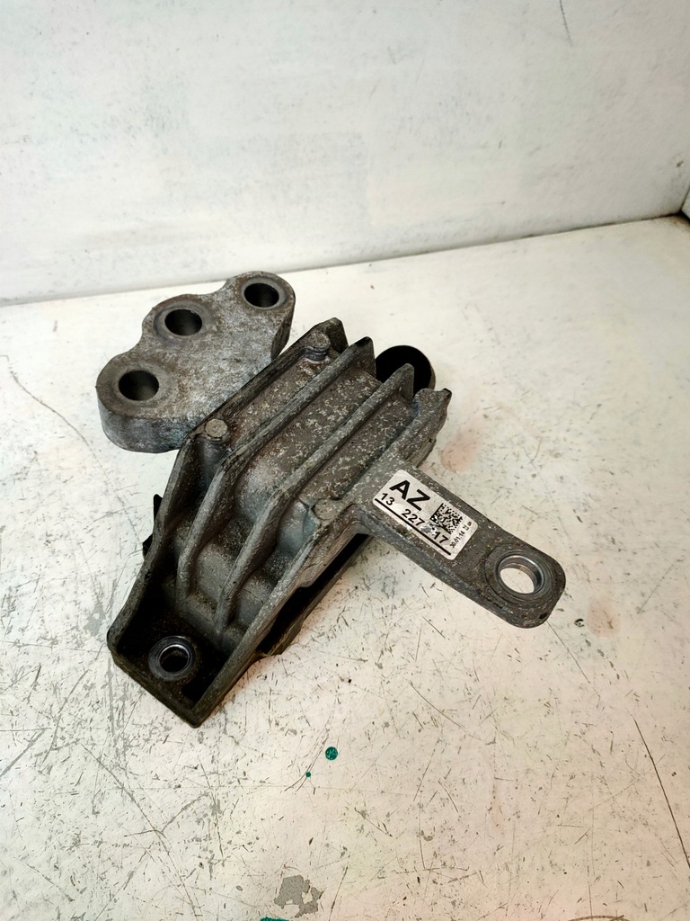 фото №1, Подушка двигателя opel insignia a 2.0 cdti 13227717