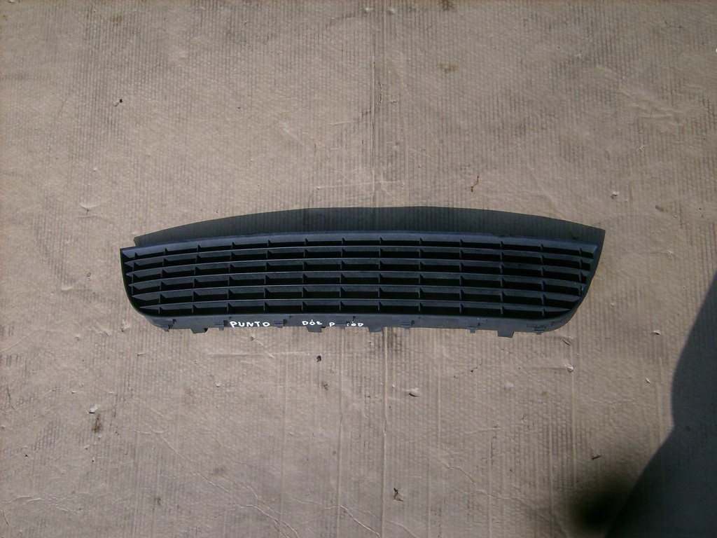 фото №1, Решітка решітка радіатора решітка радіатора бампера fiat grande punto 5 двері 1.4b st4227/1
