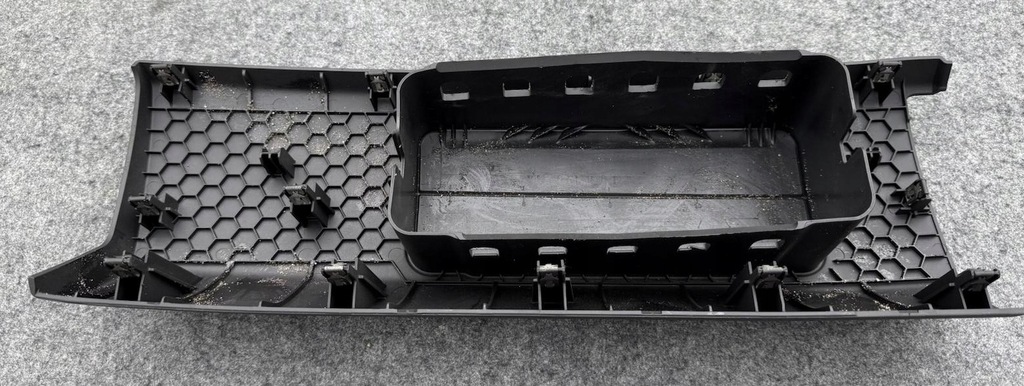 фото №8, Dacia duster 2021- 2025 заглушка подушки безопасности пассажира подушка подушка безопасности air bag