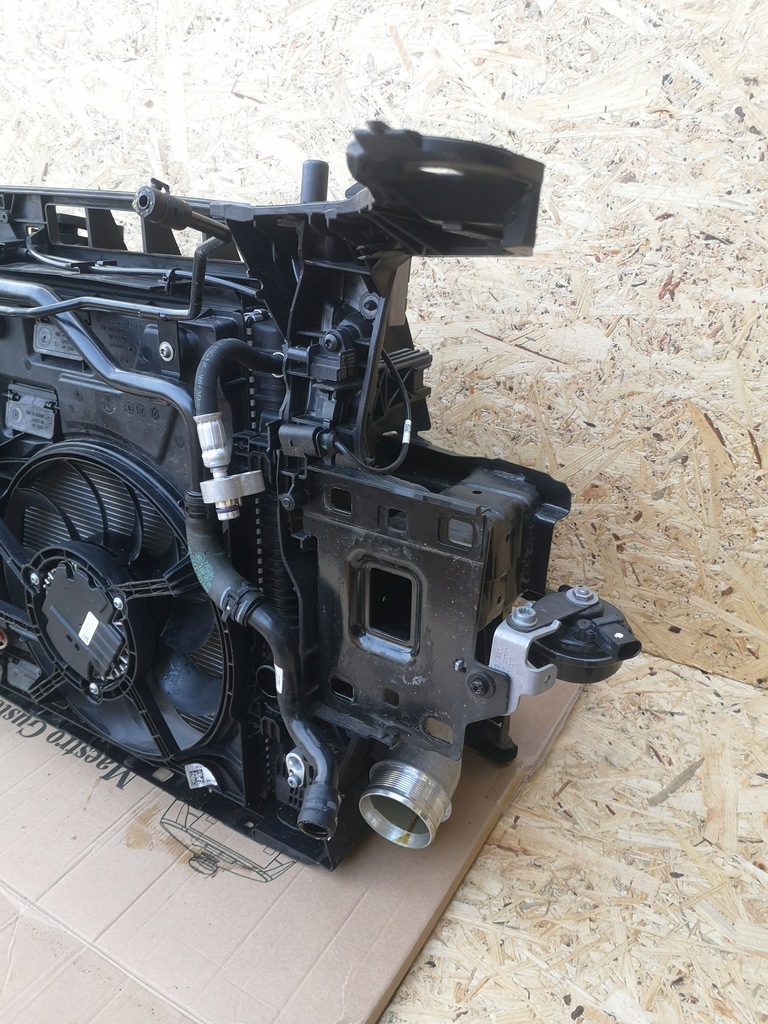 фото №8, Audi rs3 8y pas передний радиатор 2.5 tfsi 23r