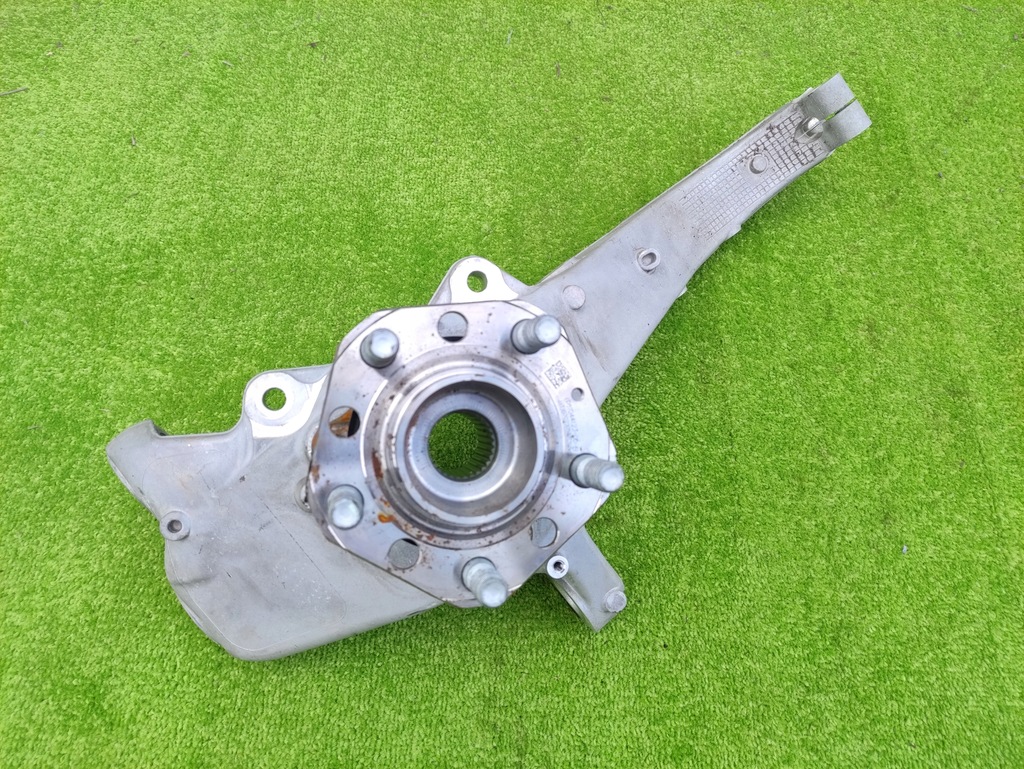 фото №1, Tesla model y 20- поворотный кулак правая передняя перед